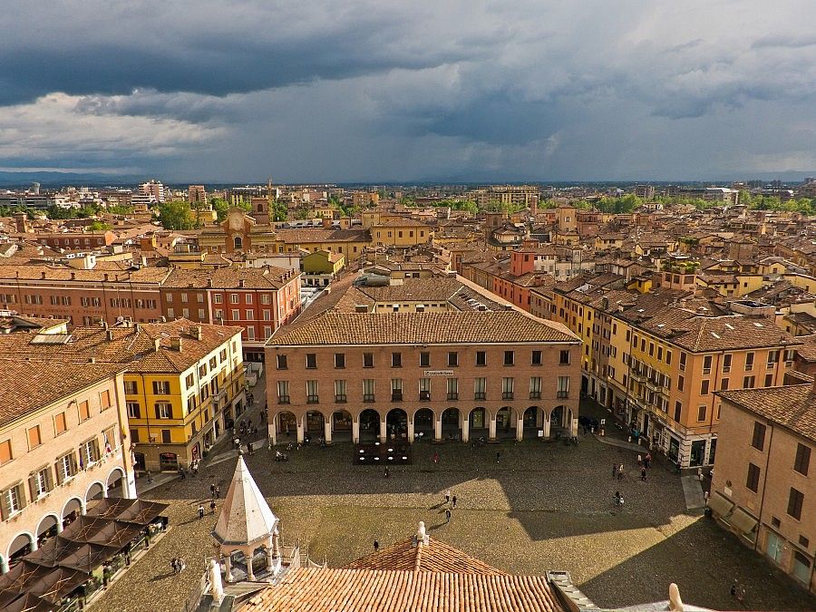 Dove Dormire A Modena